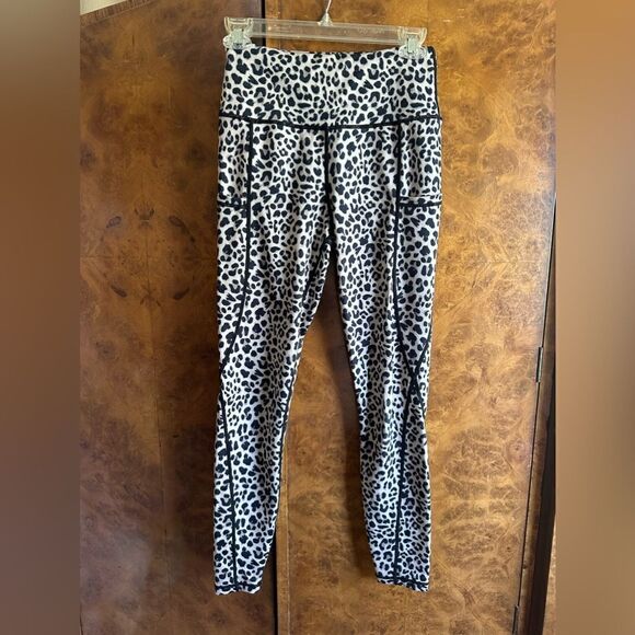 Leopard leggings  - Picture 1 of 8